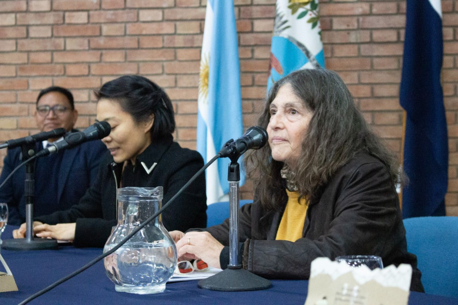 imagen La FAD fue sede del 6º JONICER, un espacio clave para la investigación y el desarrollo de la cerámica en Argentina