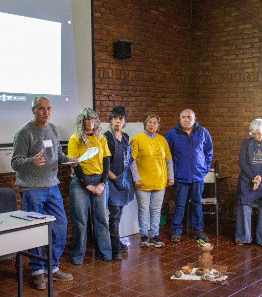 imagen Reflexión, intercambio y comunidad: así fueron las Primeras Jornadas de Artes Visuales y Cerámica en la Educación