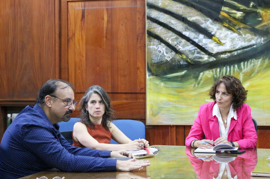 imagen Nuevos puentes académicos: la FAD inició un diálogo institucional con la Broward International University