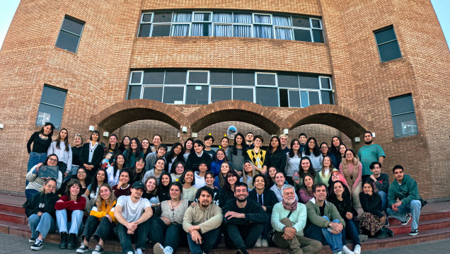 imagen Alumnos de la carrera de Diseño Gráfico realizan una muestra de Diseño en la Nave UNCUYO