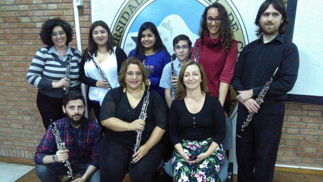 imagen Estudiantes de la cátedra de Oboe asisten a seminario en Tucumán 