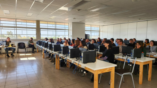imagen La FAD impulsa la formación en inteligencia artificial aplicada a la gestión universitaria