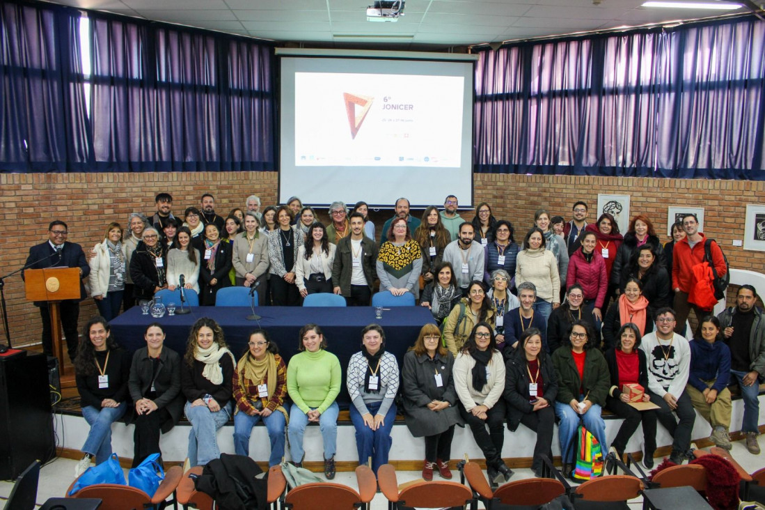 imagen La FAD fue sede del 6º JONICER, un espacio clave para la investigación y el desarrollo de la cerámica en Argentina
