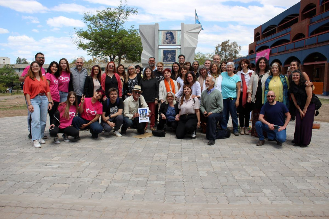 imagen Se inauguró la Plaza de la Memoria en la FAD