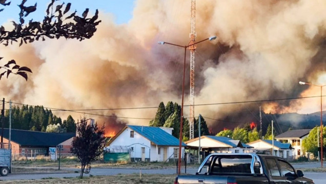 imagen Ayudemos a estudiantes afectados por los incendios en la Patagonia