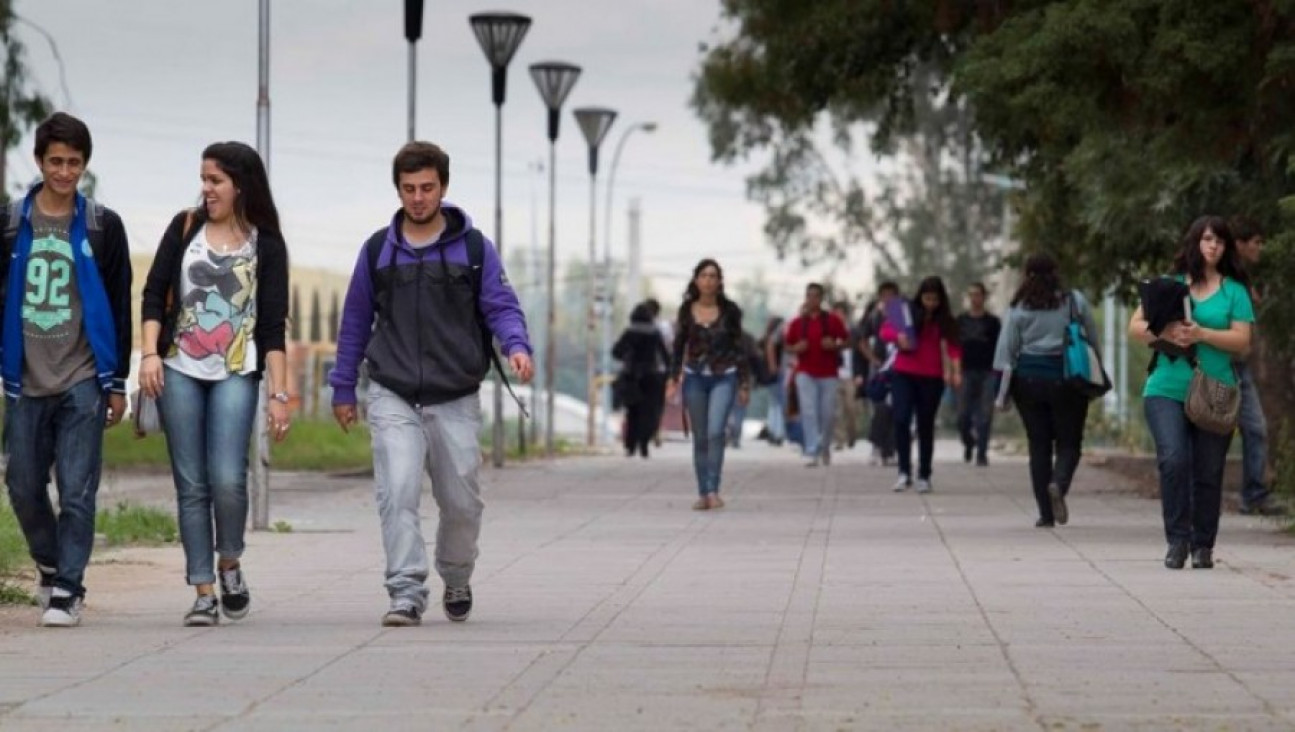 imagen Becas para ingresantes a la UNCuyo