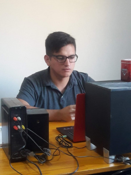 imagen Cuarentena: Se recibió el primer estudiante de la FAD de manera virtual