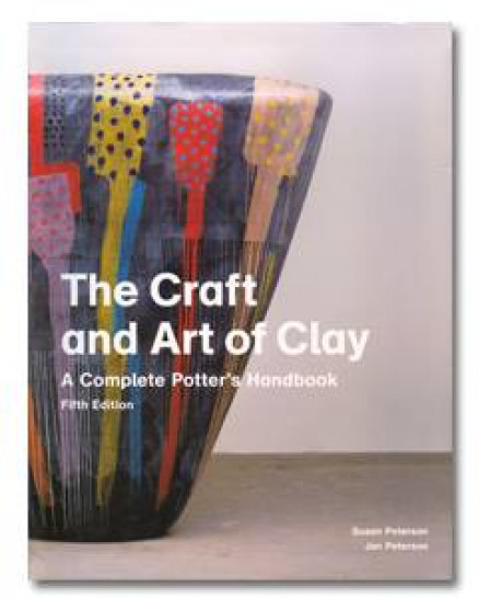 imagen Nuevos libros en Biblioteca para artistas y diseñadores de la facultad
