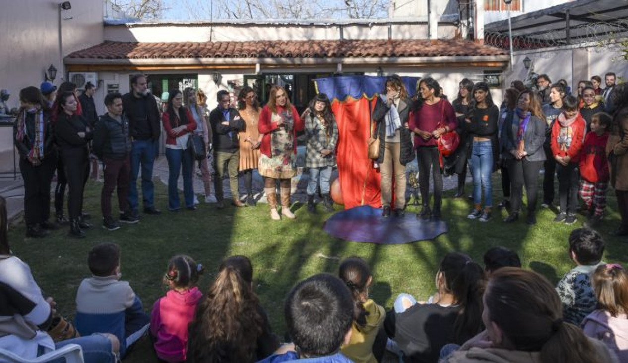 imagen Te invitamos a visitar muestra de estudiantes de la FAD 