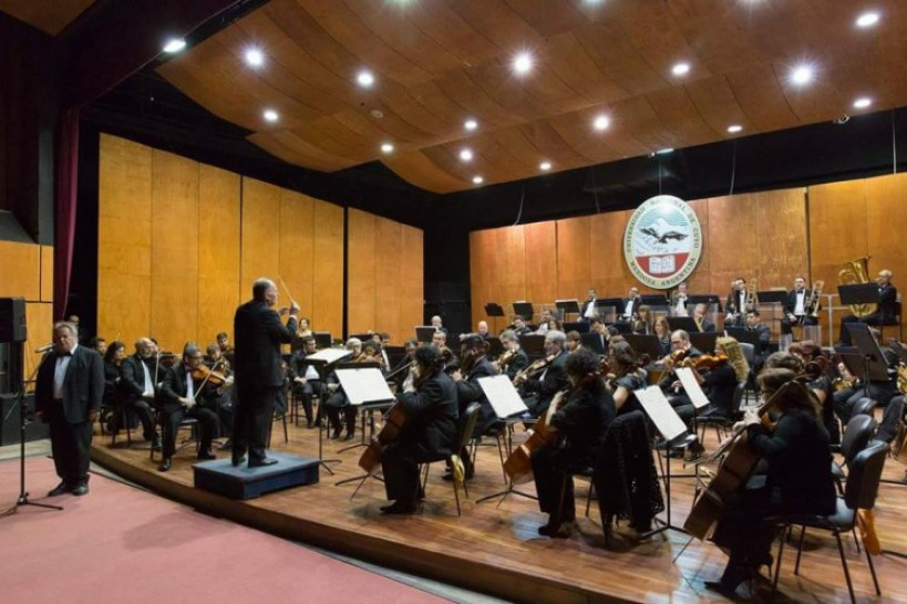 imagen Estudiante de la FAD debuta hoy con la Sinfónica como solista