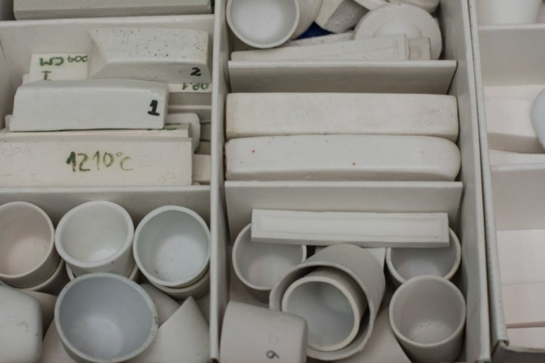 imagen Inaugura la muestra "Porcelana: investigación y desarrollo experimental"