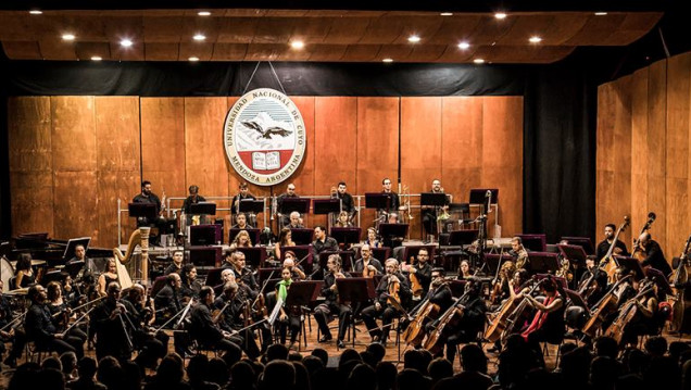 imagen Seleccionarán estudiantes de Música de la FAD para actuar como solistas con la Orquesta Sinfónica