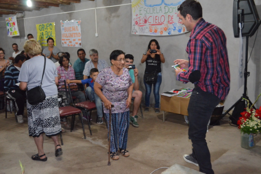 imagen La FAD se incorporará a "Yo, sí puedo", programa cubano para poner fin al analfabetismo en América Latina